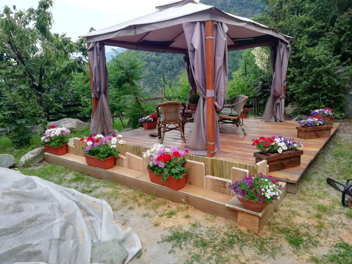 Villa Il Biancone Champdepraz Exterior foto